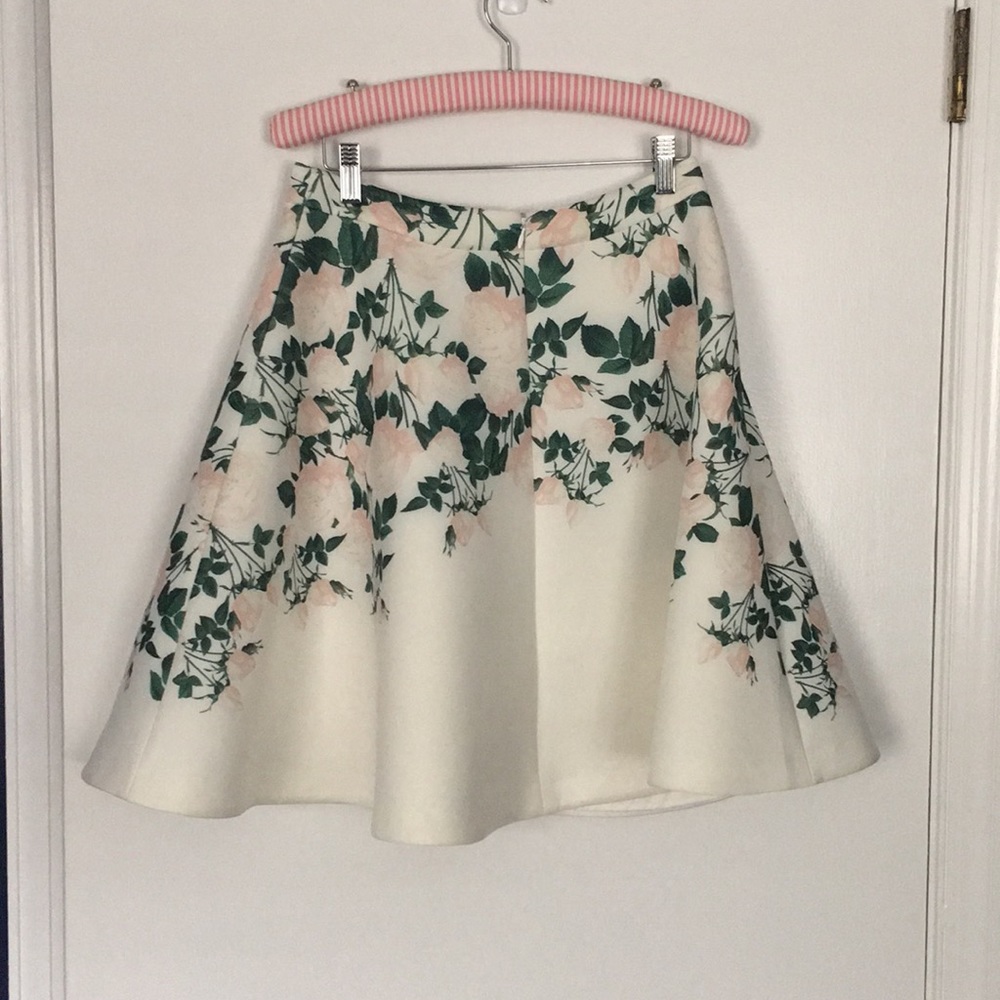 EUC Erin by Erin Fetherston Rose Skirt - Picture 2 of 5